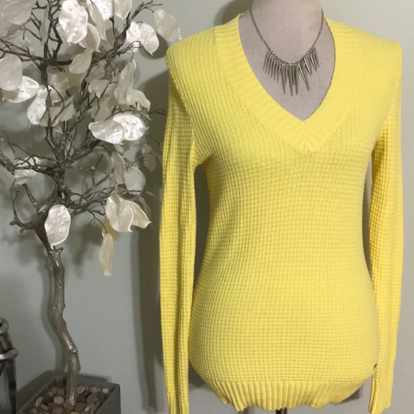Tommy Hilfiger Sweaters - TOMMY HILFIGER SWEATER